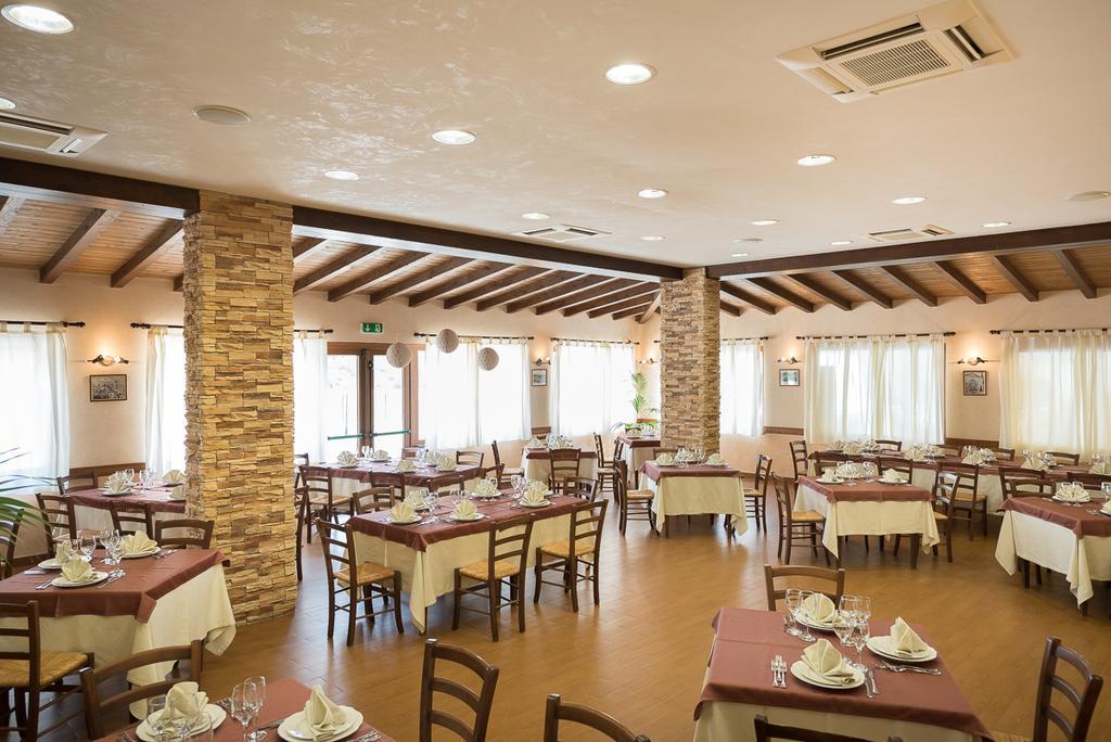Valle Himara ξενώνας Piana Degli Albanesi Εξωτερικό φωτογραφία